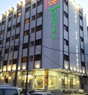 هتل محمود کربلا با طراحی مدرن و موقعیت عالی، انتخابی مناسب برای زائرانی است که به دنبال راحتی و آرامش هستند.