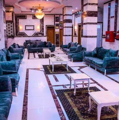 هتل ایلاف الحدیث کربلا با امکانات رفاهی کامل و موقعیتی ممتاز، بهترین گزینه برای زائران محسوب میشود.