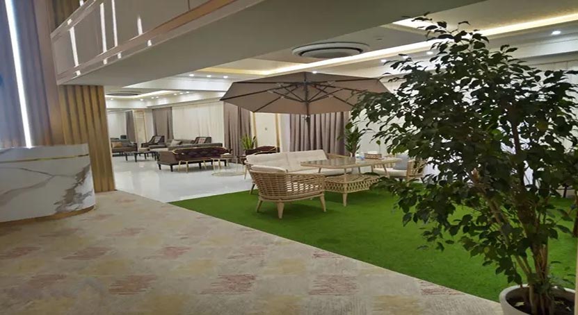فضای سبز اطراف هتل اوروک نجف