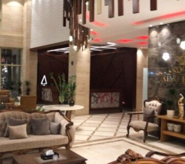 لابی شیک هتل کینگ