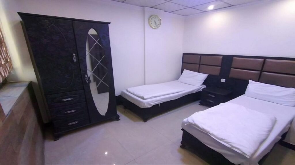 اتاق خواب مدرن هتل عالم القمر