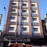 نمای بیرونی هتل باب الریان