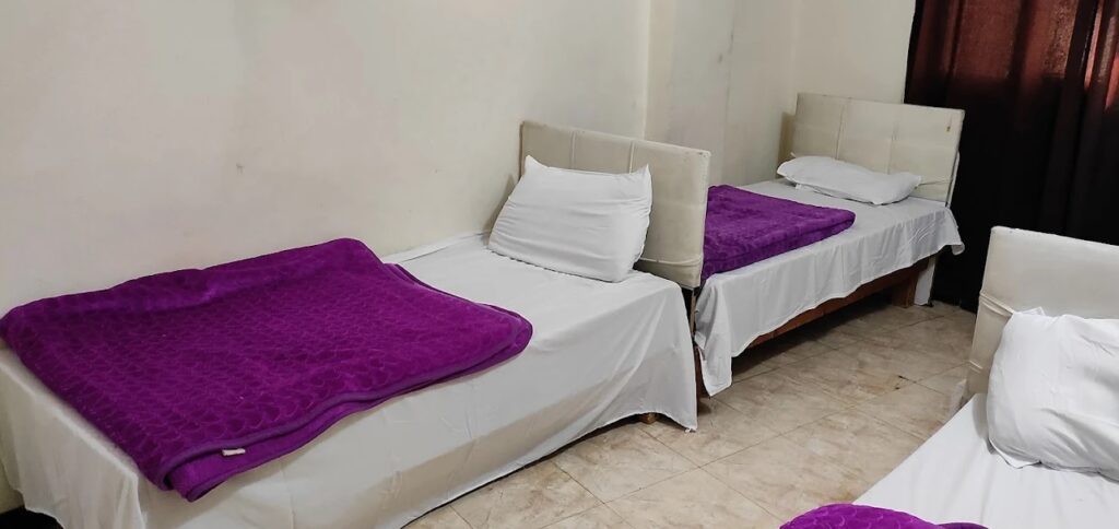 اتاق خواب‌ های مدرن هتل انصار الحیدریه