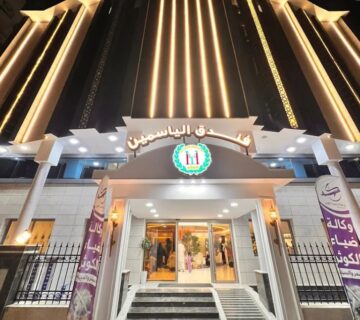 نمای بیرونی هتل یاسمین کربلا