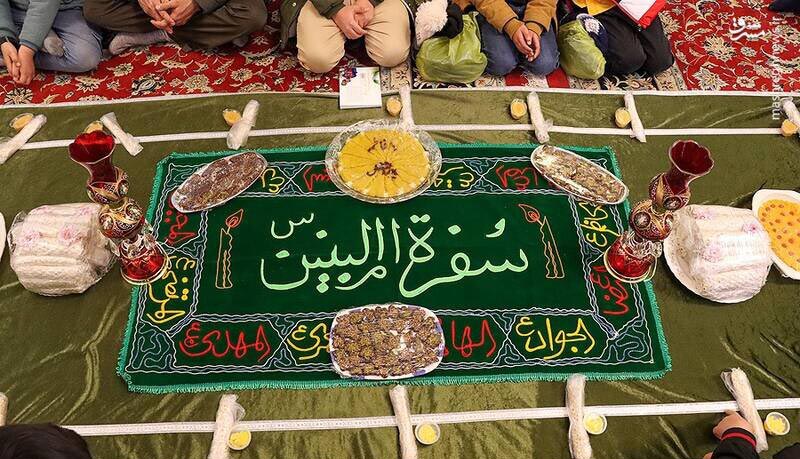 ظرف‌های آجیل مشکل‌گشا با تزئین مذهبی
