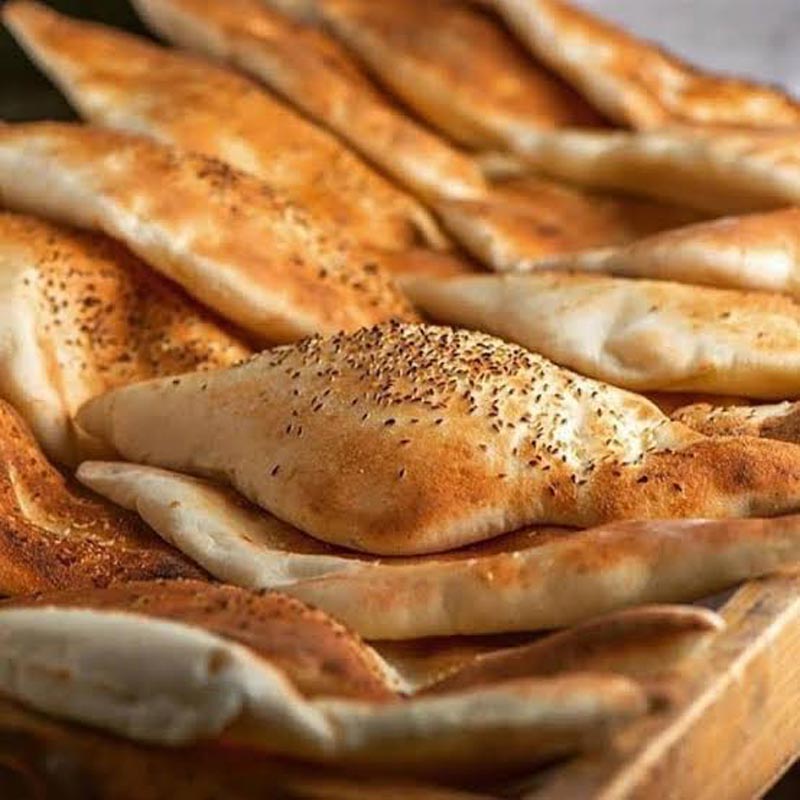 ساندویچ گوشت داخل نان صمون