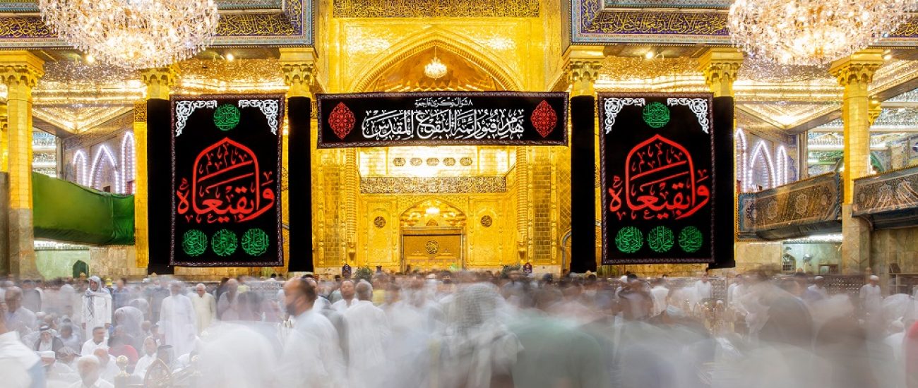 بارگاه امام حسین (ع) در شب